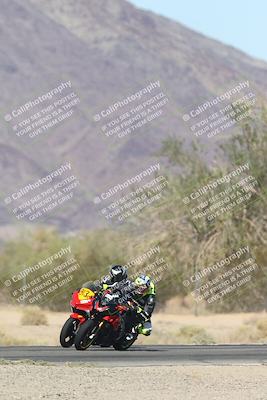 media/Oct-30-2025-Racers Edge (Thu) [[dabbdaf680]]/3-B Group/Session 5 (Turn 6)/